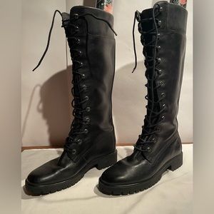 Tall Black Leather Timberland Lace Boots 7M